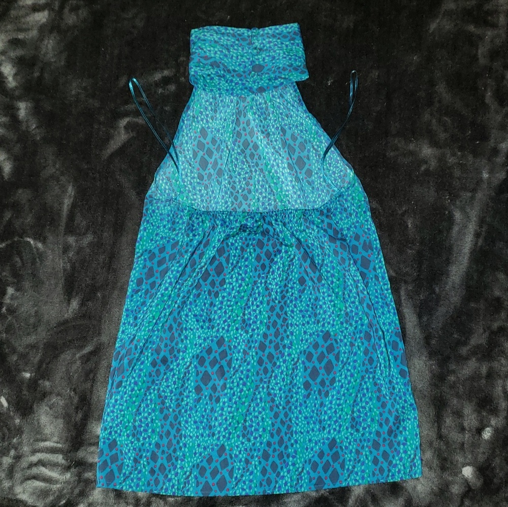 Turquoise Halter top - Picture 6 of 8